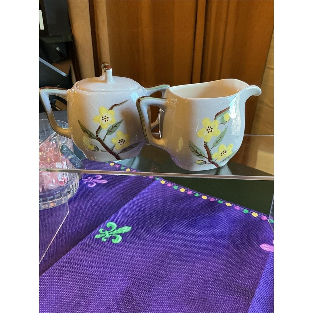 Vintage 1940s Weil Ware Blossom Ceramic Creamer And Sugar Bowl With Lid